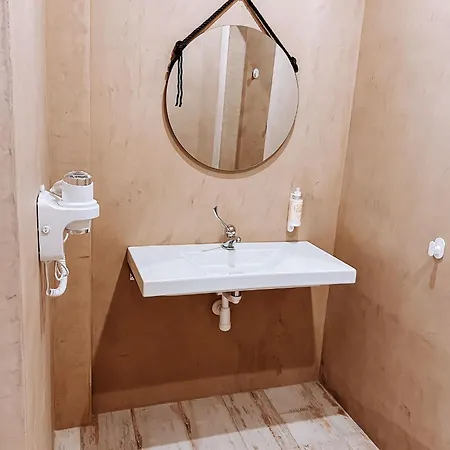 Captain Cook Ahoy Hotel